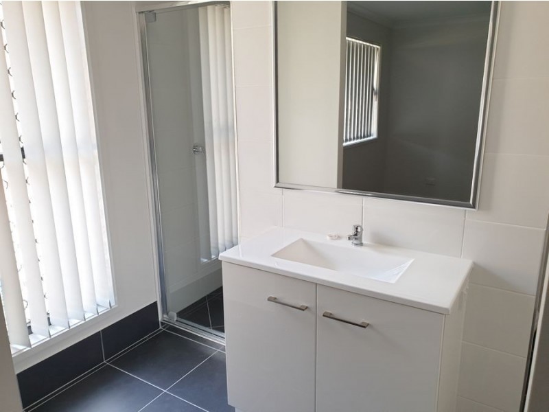 15 Hastings Avenue, Plainland QLD 4341