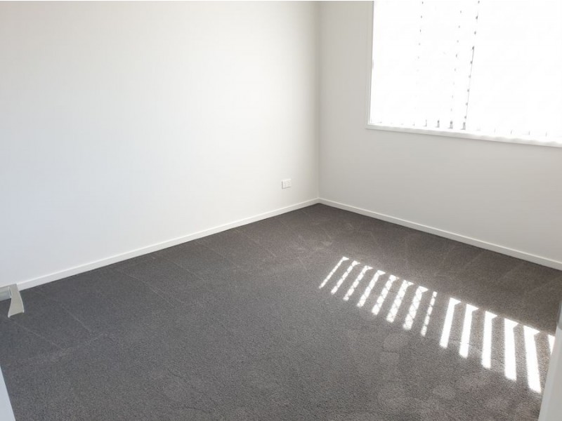 15 Hastings Avenue, Plainland QLD 4341