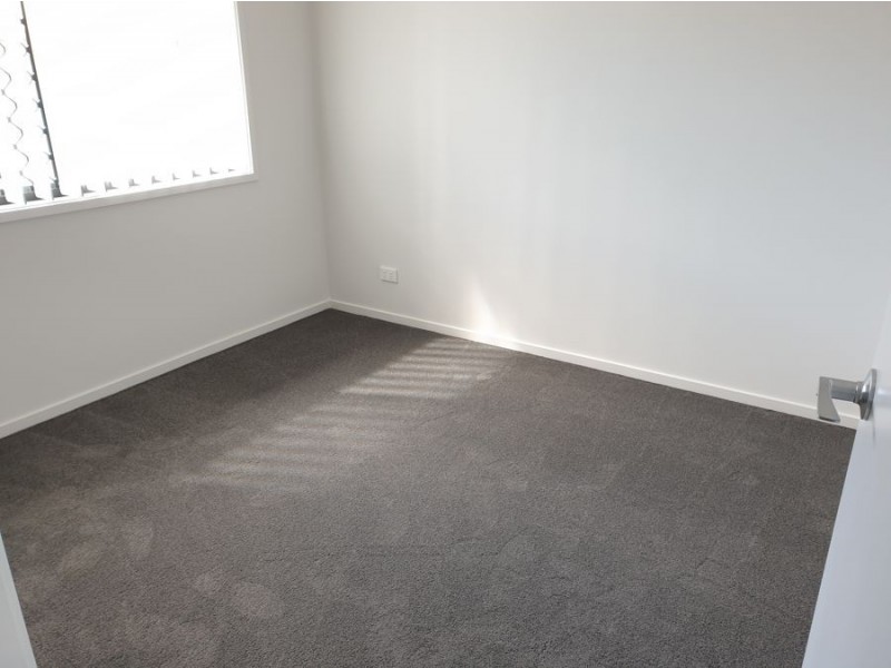 15 Hastings Avenue, Plainland QLD 4341