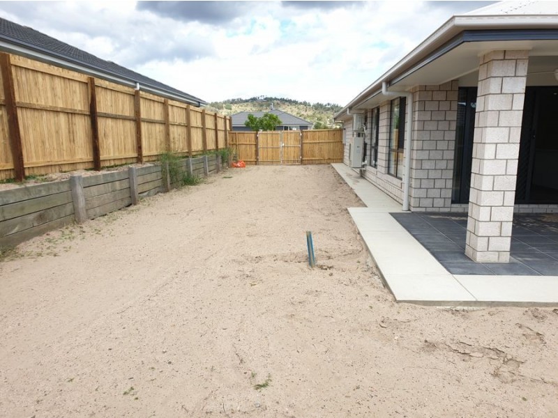 15 Hastings Avenue, Plainland QLD 4341