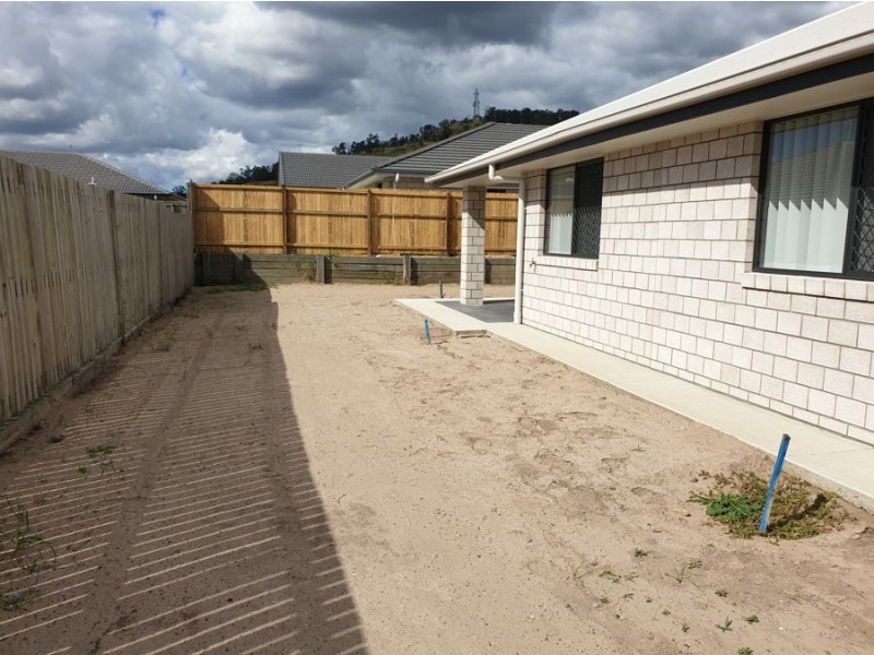 15 Hastings Avenue, Plainland QLD 4341