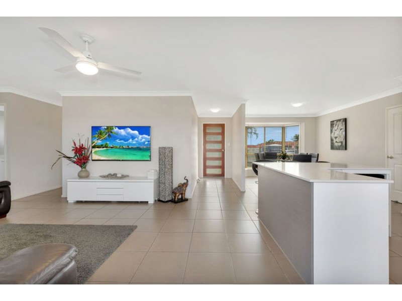 32 High Peak Crescent, Springfield QLD 4300