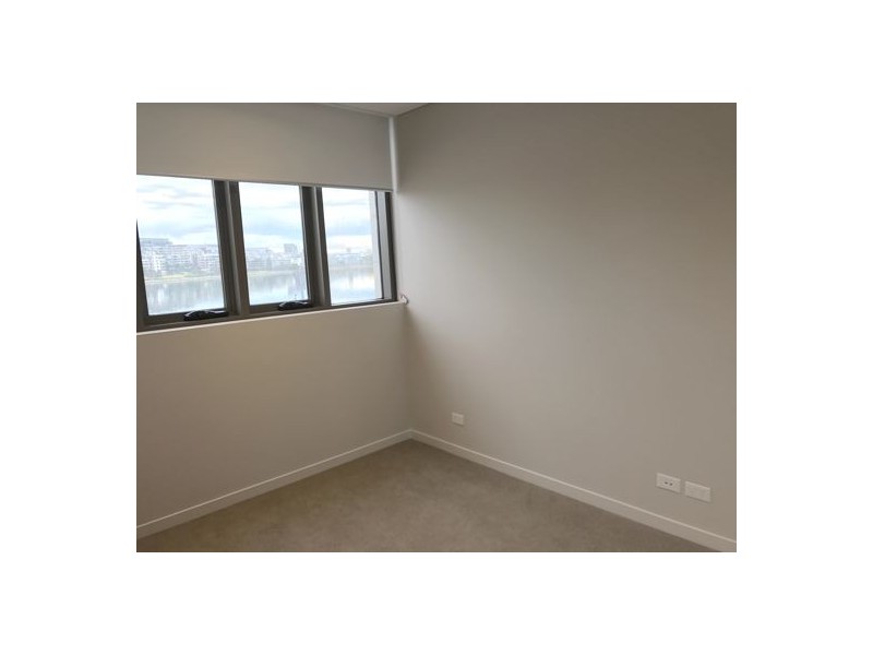 C3.306/3 Foreshore Place, Wentworth Point NSW 2127