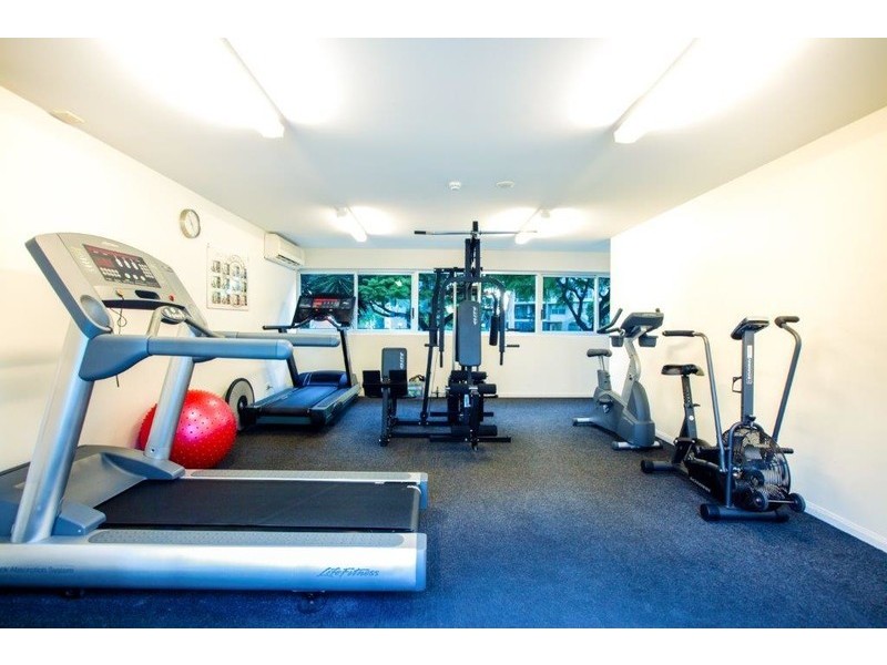 98 Thorn Street, Kangaroo Point QLD 4169