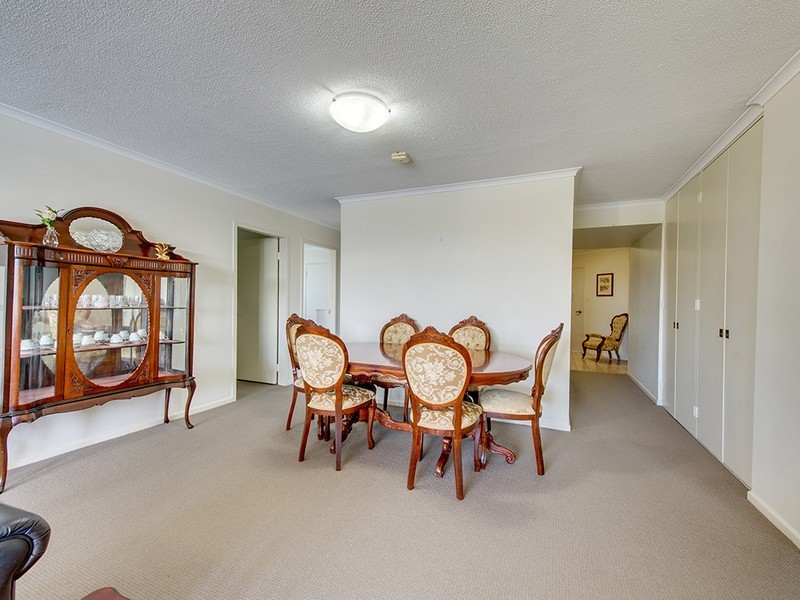 18/82 Sandford Street, St Lucia QLD 4067
