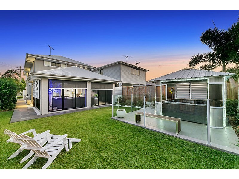 32 Oates Parade, Northgate QLD 4013