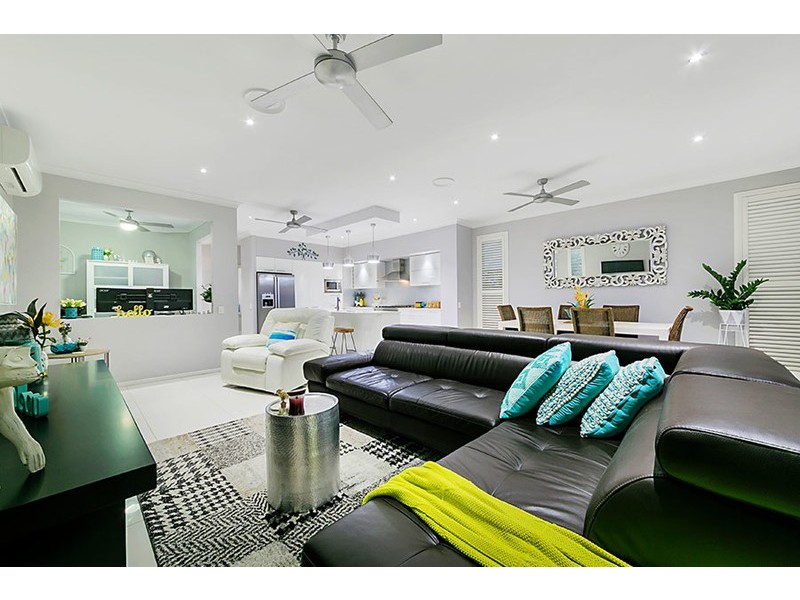 32 Oates Parade, Northgate QLD 4013