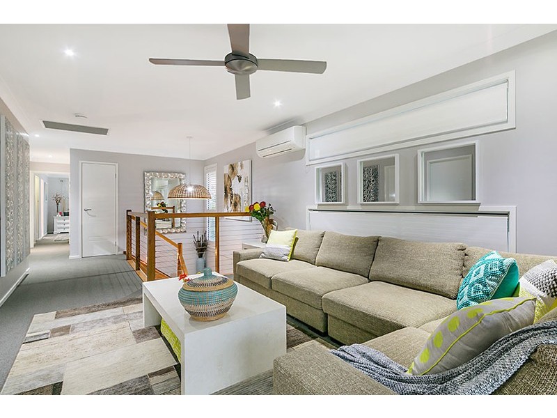 32 Oates Parade, Northgate QLD 4013