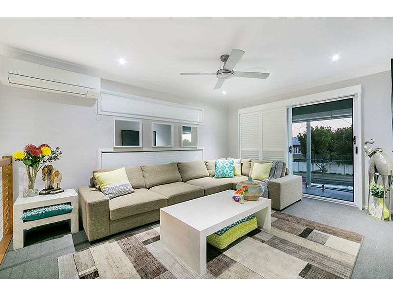 32 Oates Parade, Northgate QLD 4013