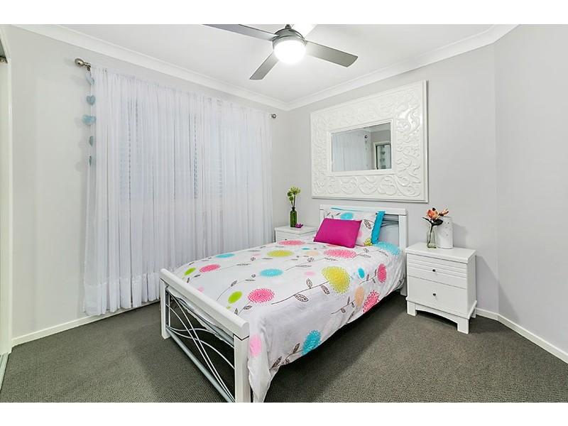 32 Oates Parade, Northgate QLD 4013