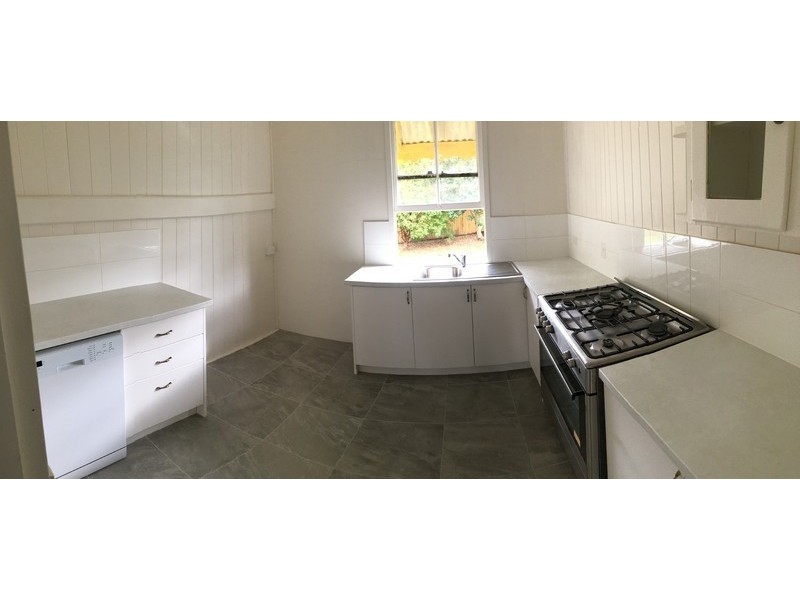 15 Tallon Street, Sadliers Crossing QLD 4305