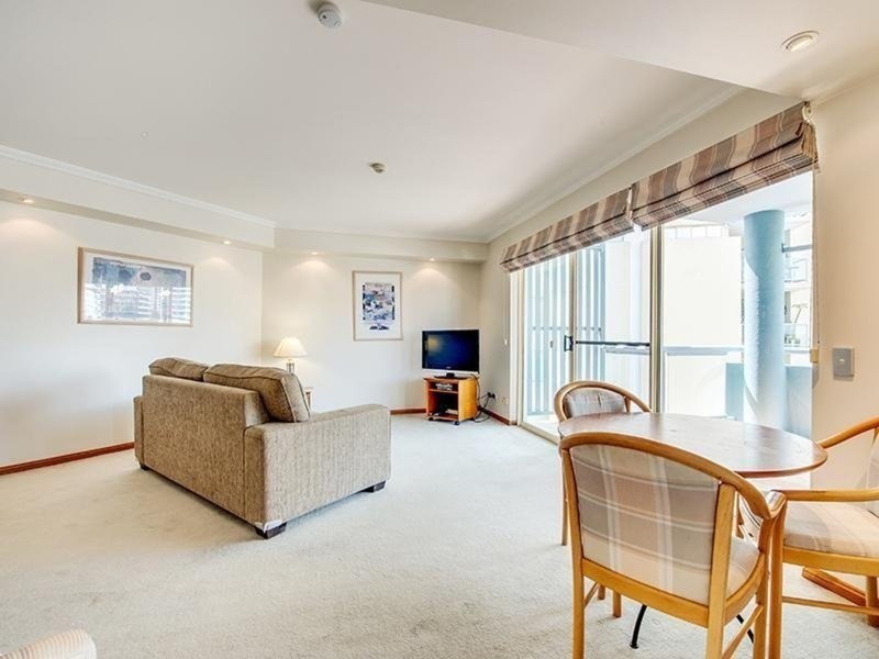 83 Leichhardt Street, Brisbane City QLD 4000