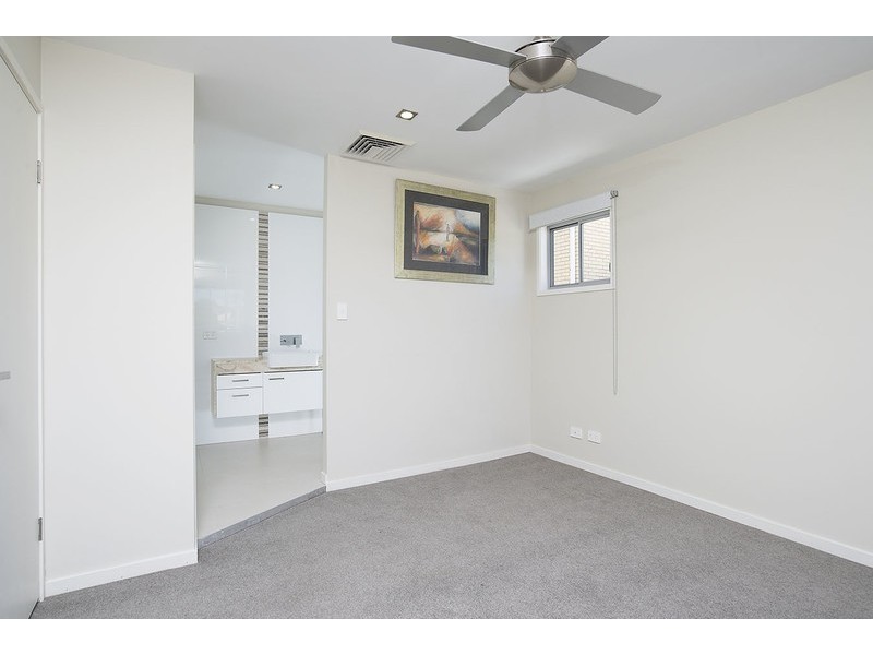 45 Willmington Street, Wooloowin QLD 4030