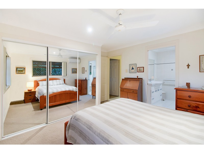 2/2 Buckingham Drive, Pottsville NSW 2489