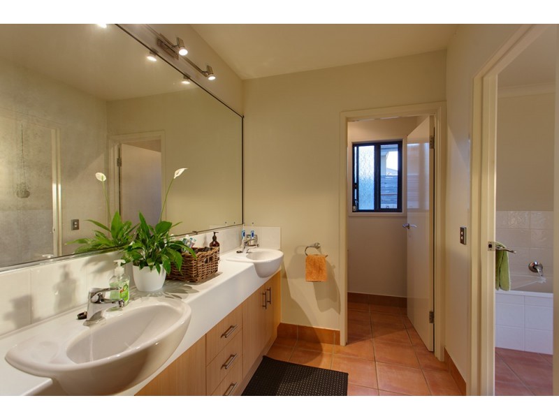 446 Casuarina Way, Casuarina NSW 2487