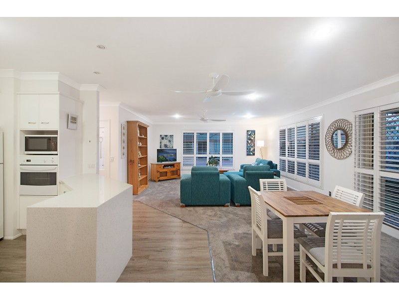 4/9-11 Narara Crescent, Banora Point NSW 2486