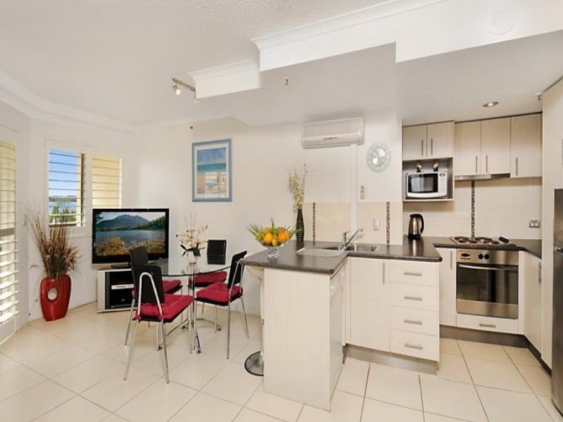 Biggera Waters QLD 4216