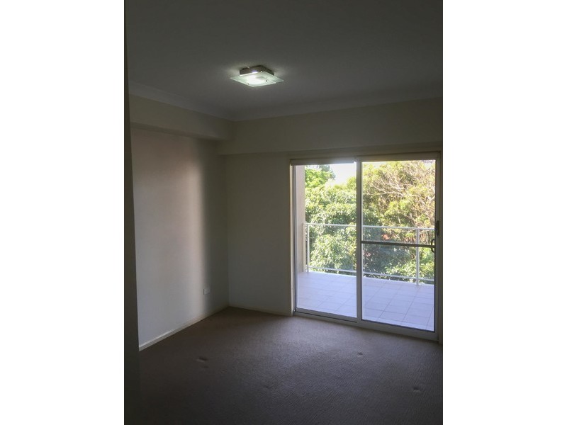 26 Sydney, Redcliffe QLD 4020