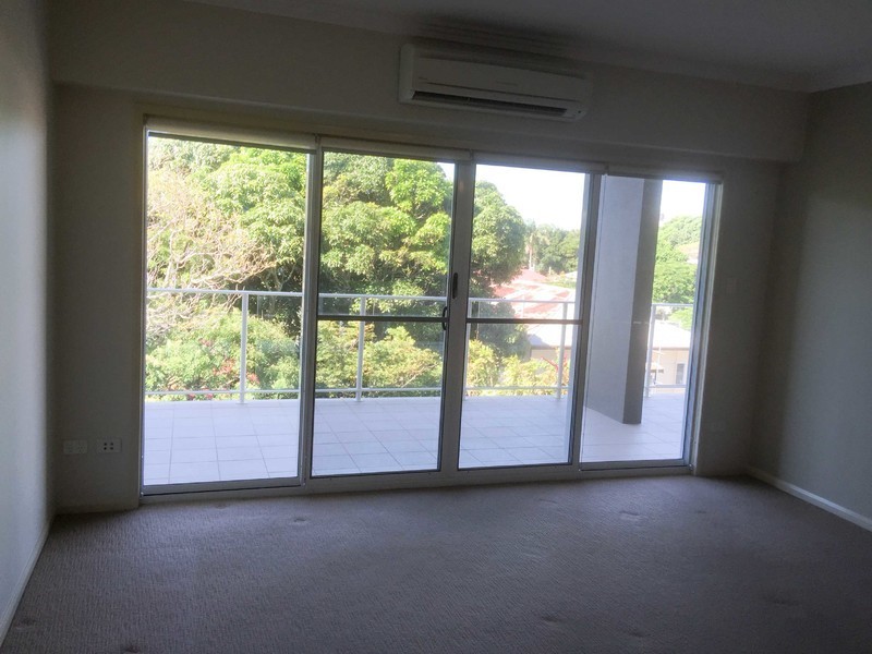 26 Sydney, Redcliffe QLD 4020