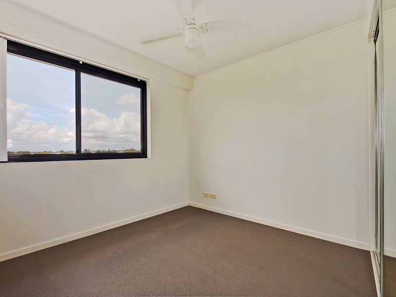 25 Dix Street, Redcliffe QLD 4020