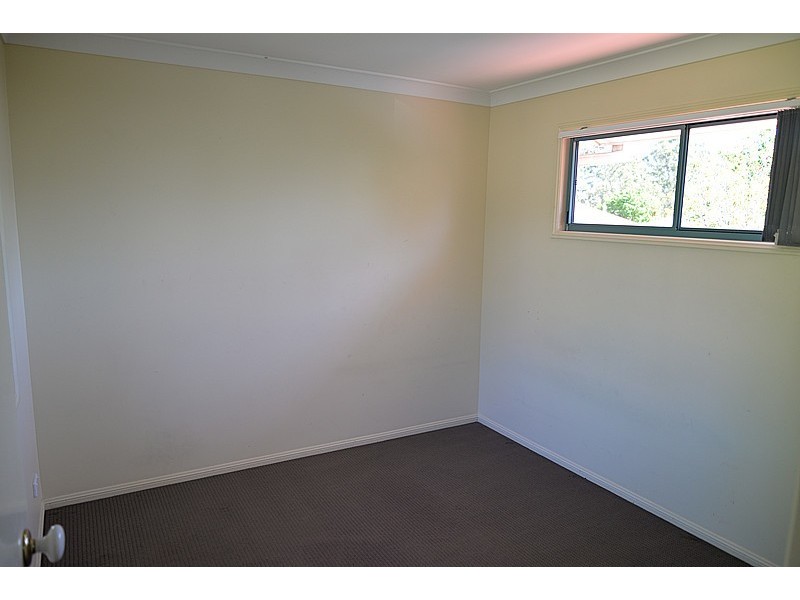 11 Oakmont Avenue, Oxley QLD 4075