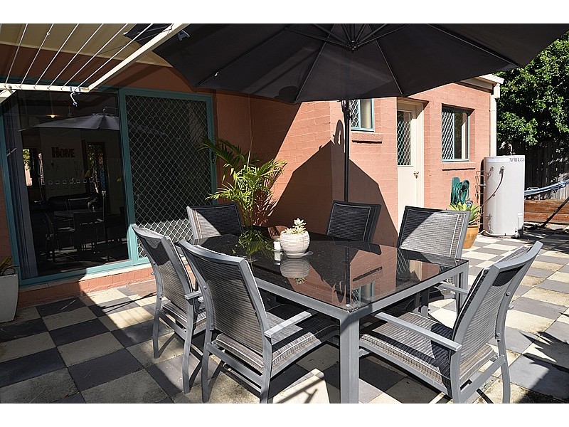 11 Oakmont Avenue, Oxley QLD 4075