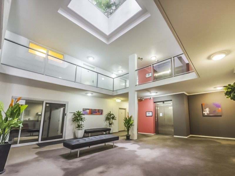 302/6-10 manning Street, South Brisbane QLD 4101