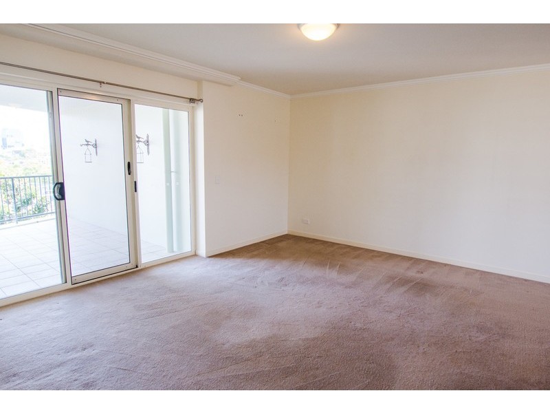 0033/5 Duncan, West End QLD 4101