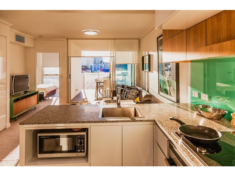 206/113 Commercial Road, Teneriffe QLD 4005