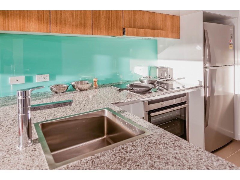 409/113 Commercial Road, Teneriffe QLD 4005