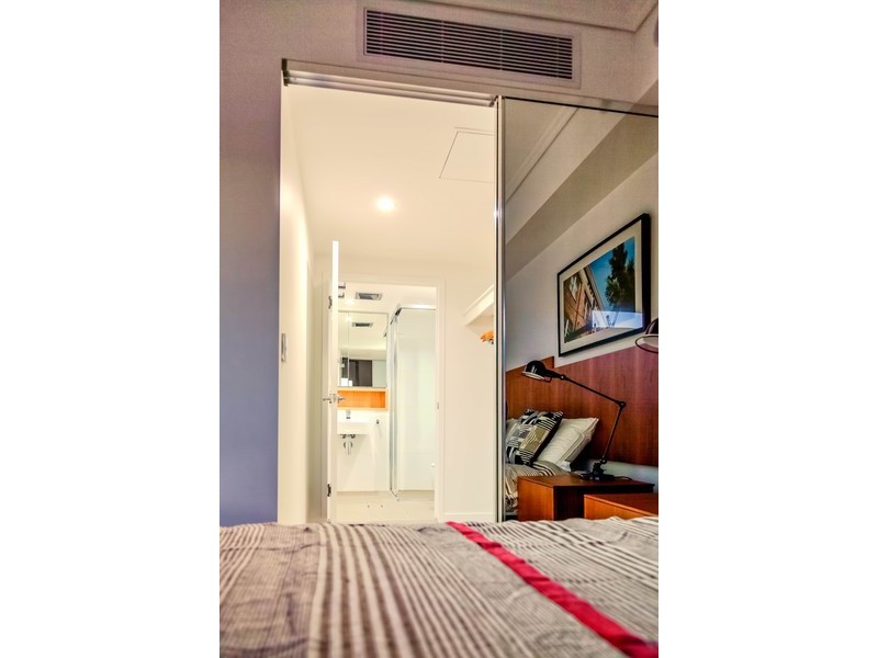 409/113 Commercial Road, Teneriffe QLD 4005