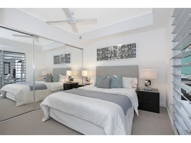 203/113 Commercial Road, Teneriffe QLD 4005