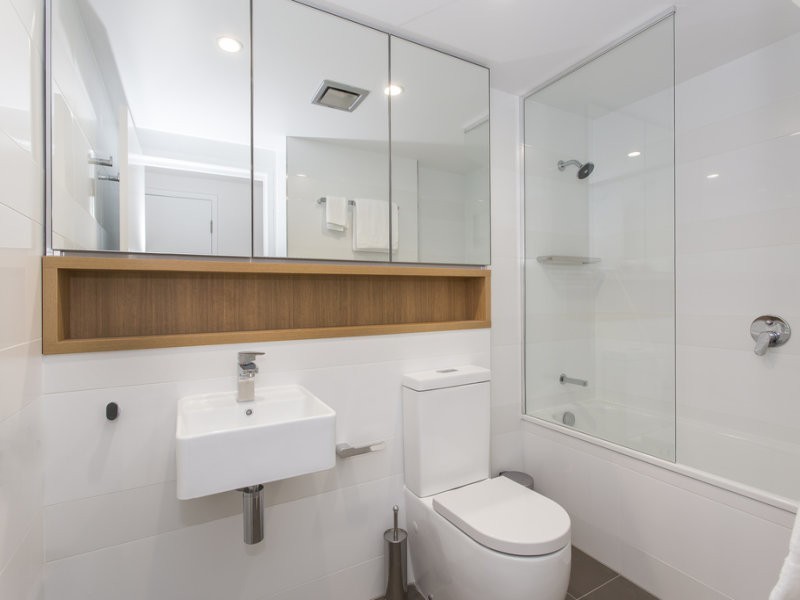 203/113 Commercial Road, Teneriffe QLD 4005