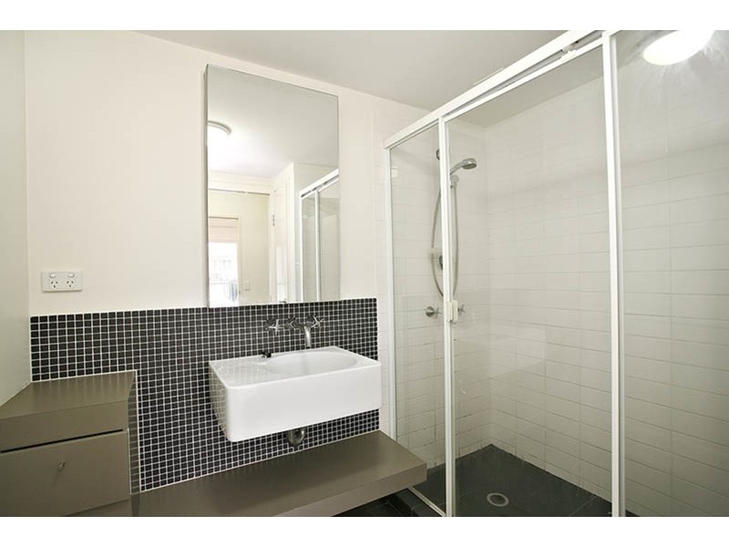 043/5 Duncan, West End QLD 4101