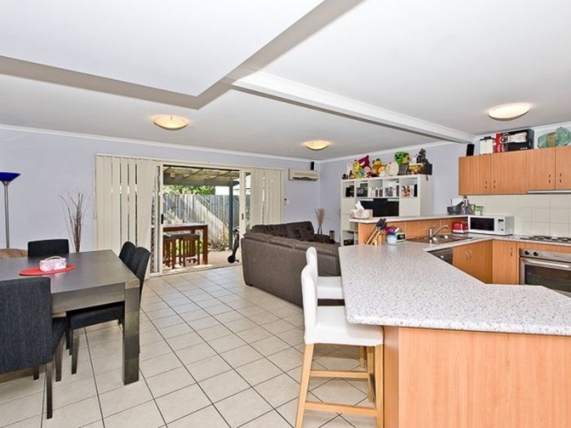1/215 Creek Road, Mount Gravatt East QLD 4122
