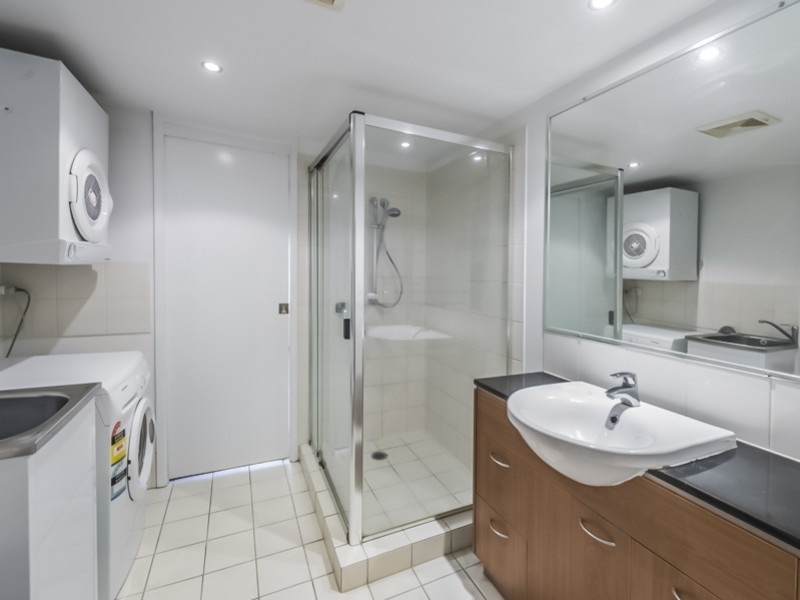 2605/6-10 Manning Street, South Brisbane QLD 4101