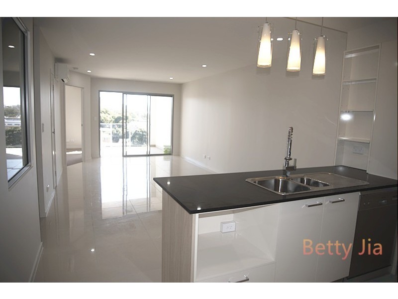 1425/1 Cremin Street, Upper Mount Gravatt QLD 4122