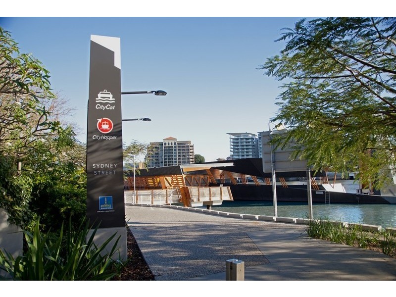 501/150 Oxlade Drive, New Farm QLD 4005