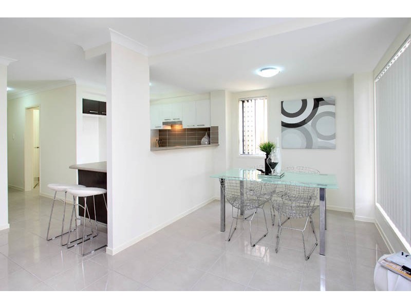 32/1-13 Chase Close, Underwood QLD 4119