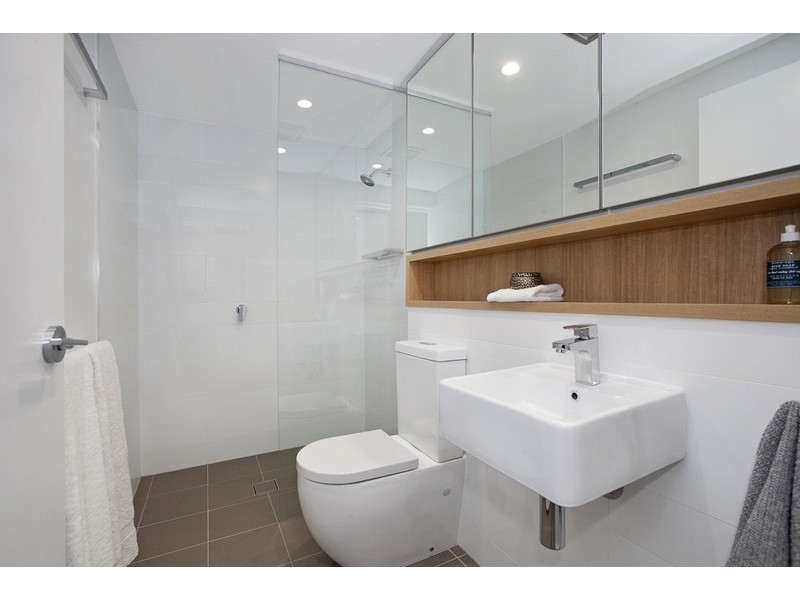 106/113 Commercial Road, Teneriffe QLD 4005