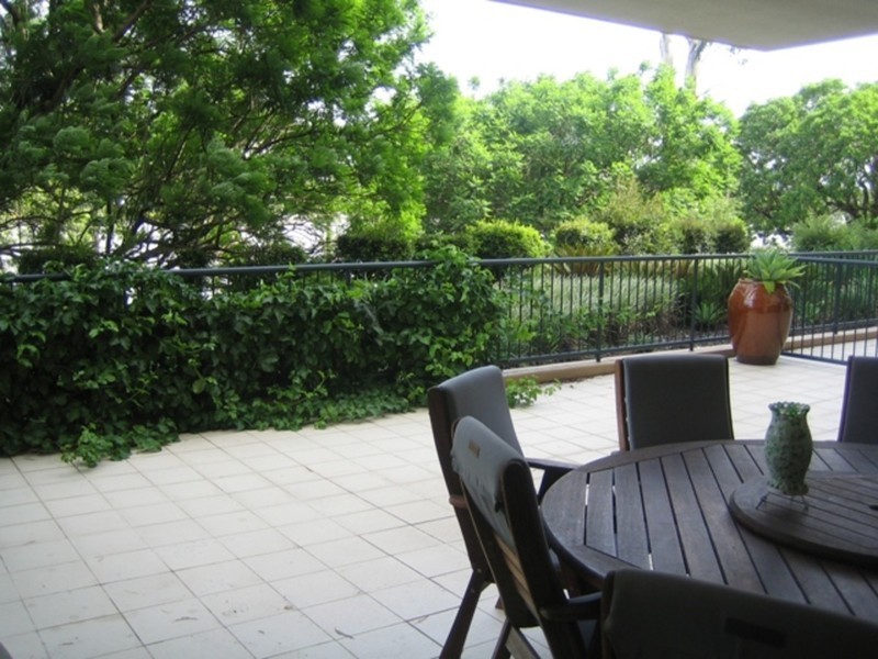 09/5 Duncan, West End QLD 4101