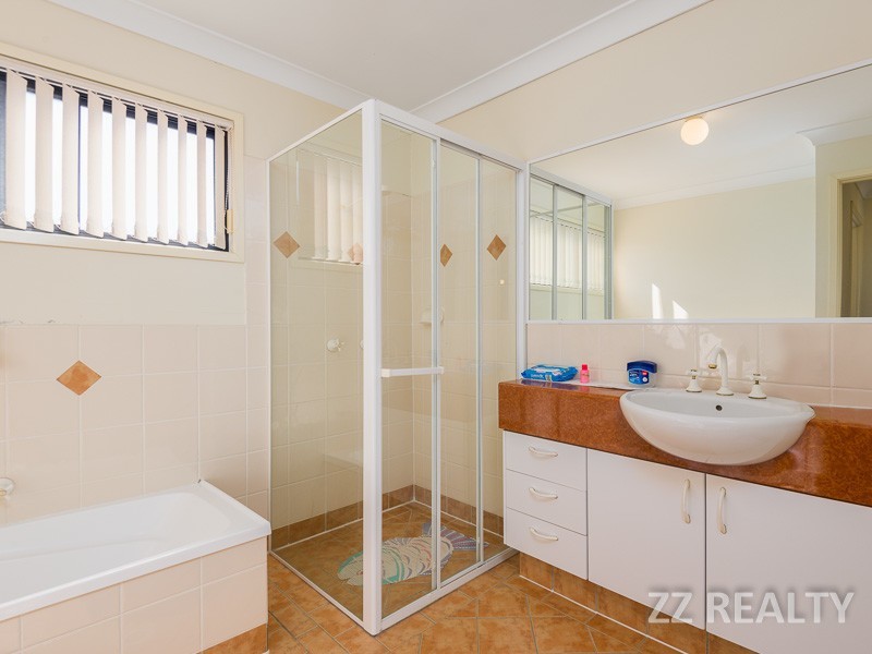 10 Diane Court, Calamvale QLD 4116