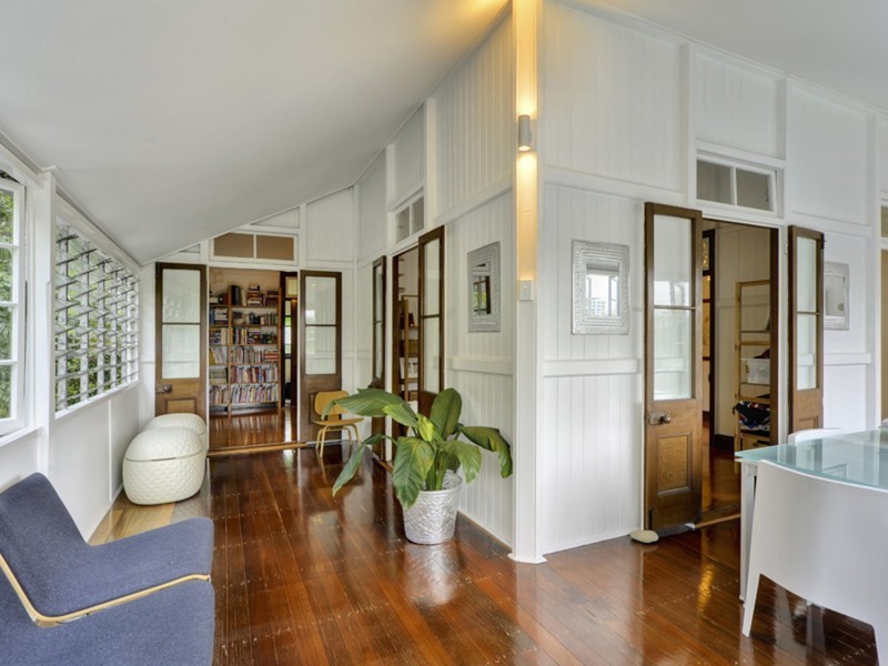 9 Orleigh Street, West End QLD 4101