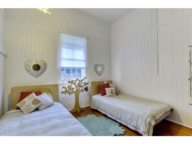 9 Orleigh Street, West End QLD 4101