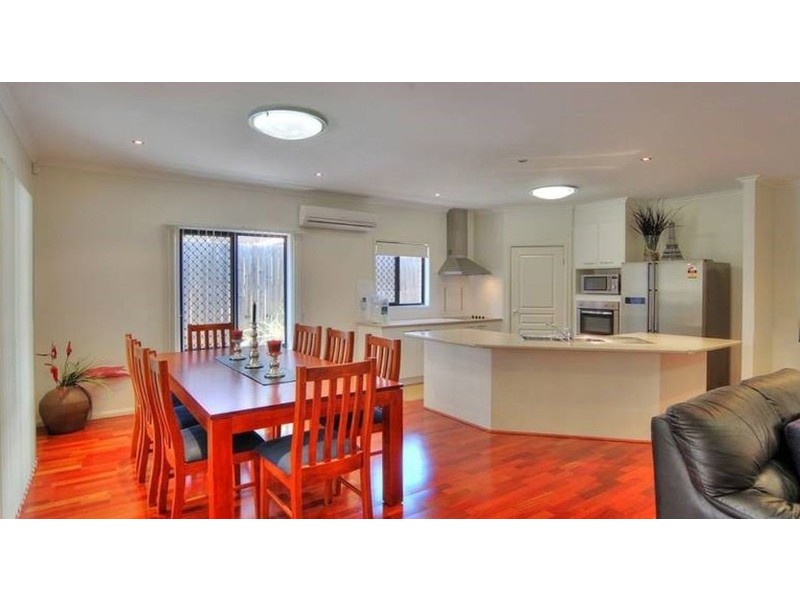 9 Meadowbank Court, Calamvale QLD 4116