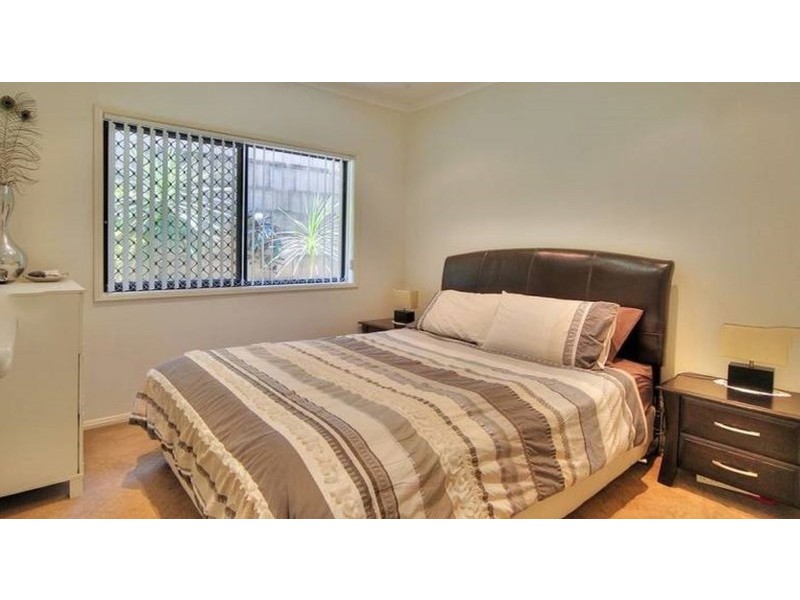 9 Meadowbank Court, Calamvale QLD 4116