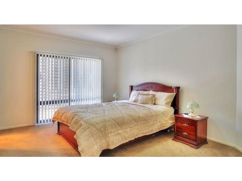 9 Meadowbank Court, Calamvale QLD 4116