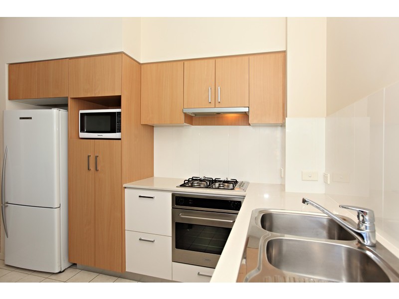 4/21 Patrick Lane, Toowong QLD 4066