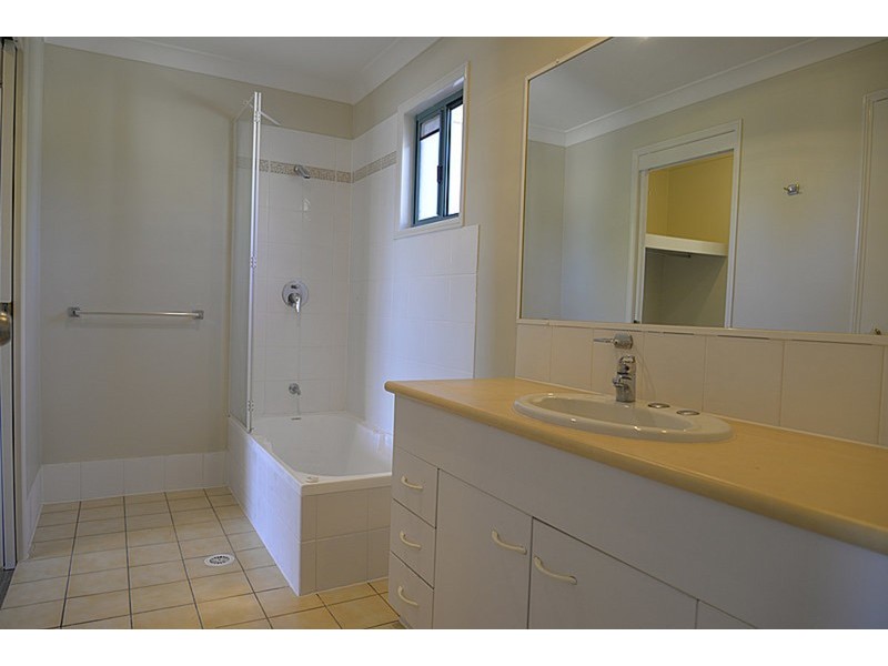 29/11 Oakmont Avenue, Oxley QLD 4075