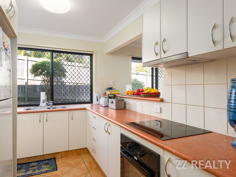 10 Diane Court, Calamvale QLD 4116